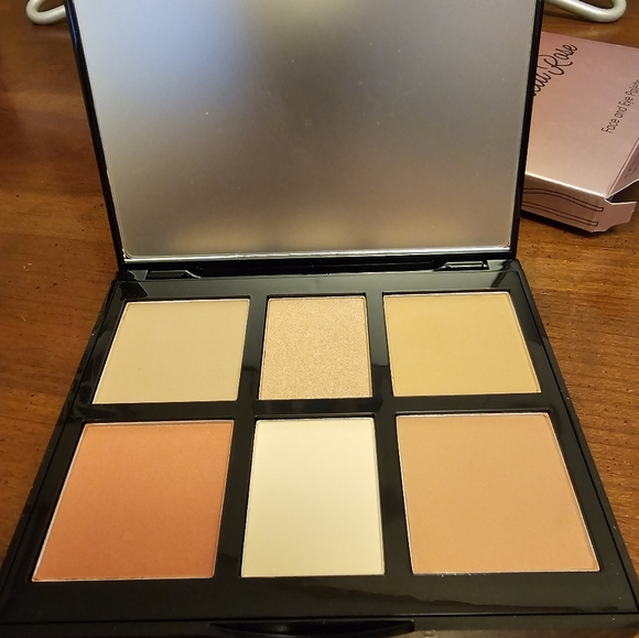 wing me Other - Makeup Palette with Gold and Cream Shades